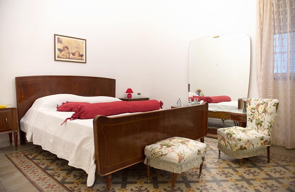 La Casa Di Via Narbone Hotel Palermo Esterno foto